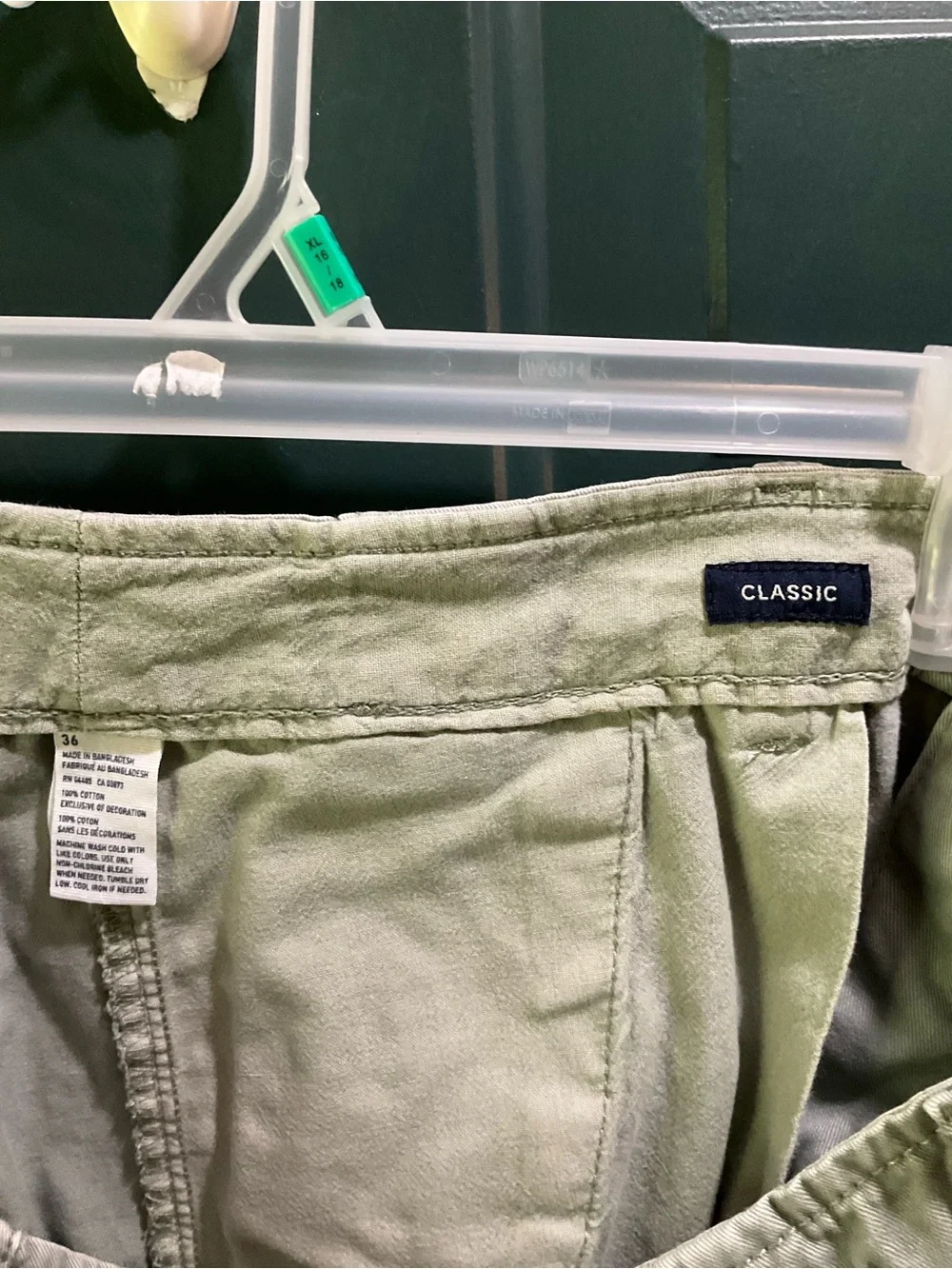 American Eagle Outfitters Men's Light Gray Flat-Front Shorts